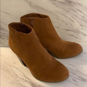 Brown Low Boots